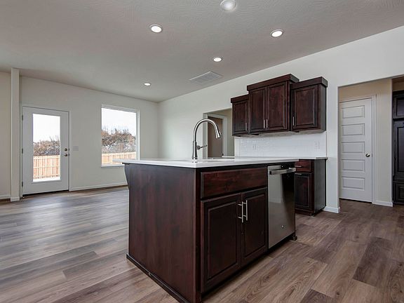 4th image of 868 E Virginia Lane Lot 151