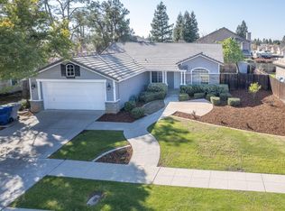 1282 Carson Ave, Clovis, CA 93611