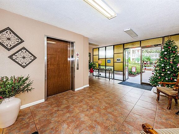 4th image of 2650 Pearce Dr Unit 202