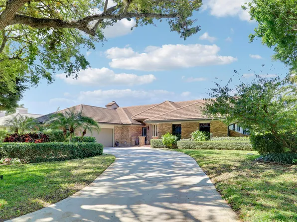 18421 SE Heritage Drive, Tequesta, FL 33469