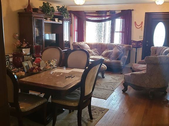 3rd image of 195 Mallory Ave Floor 1