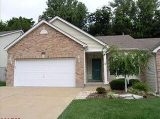 5503 Johnson Crossing Dr, Saint Louis, MO 63129