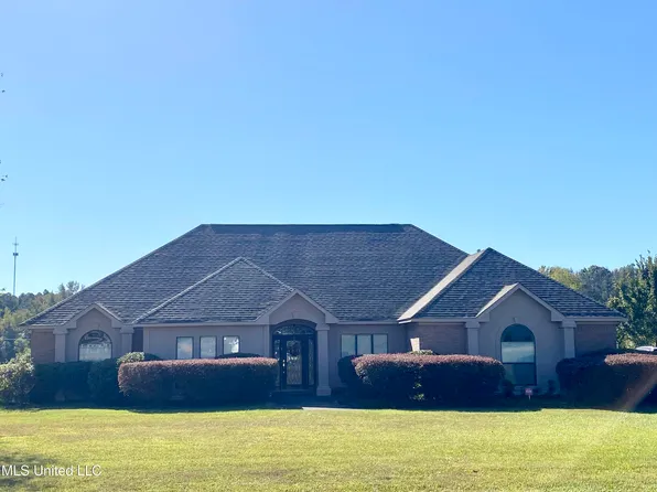 1024 S South Pat Harrison Dr, Crystal Springs, MS 39059