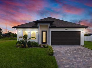 1309 NE 11th Terrace Cpe, Coral, FL 33909