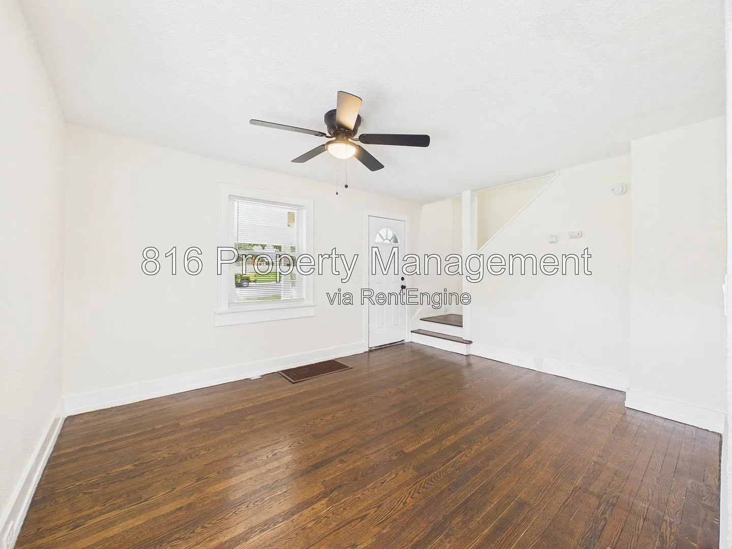 3 bed, 2.0 bath, 1189 sqft, $1,325 — Photo 2