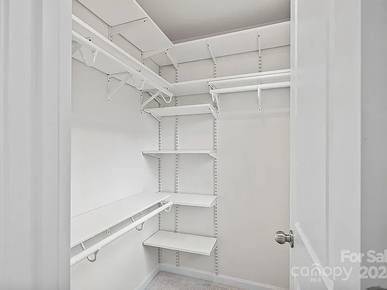 4041 Whipcord Dr — Photo 10