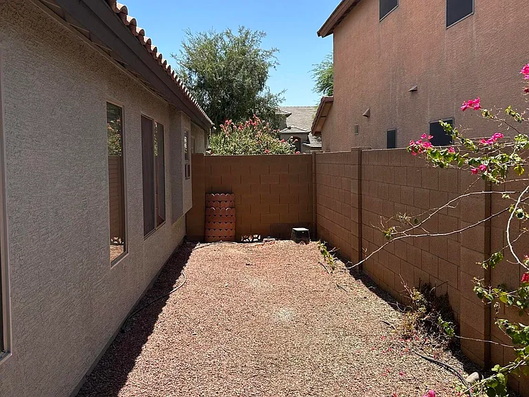 12406 W San Juan Ave — Photo 23