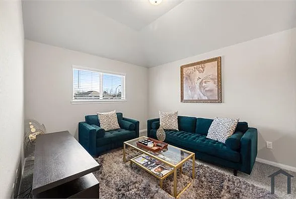618 Ellwood Terrace Ln — Photo 21