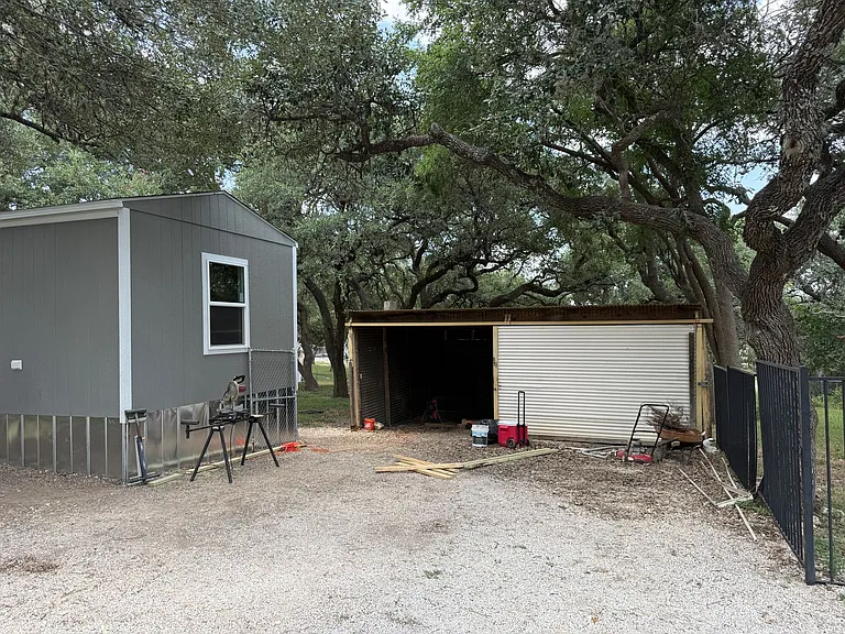 307 Quail Run St — Photo 4