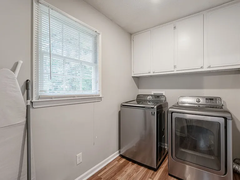 5767 Lanny Ln — Photo 5