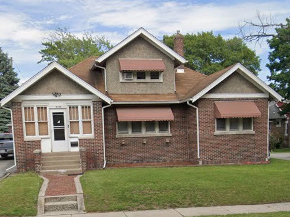 1st image of 18139 Oakwood Ave