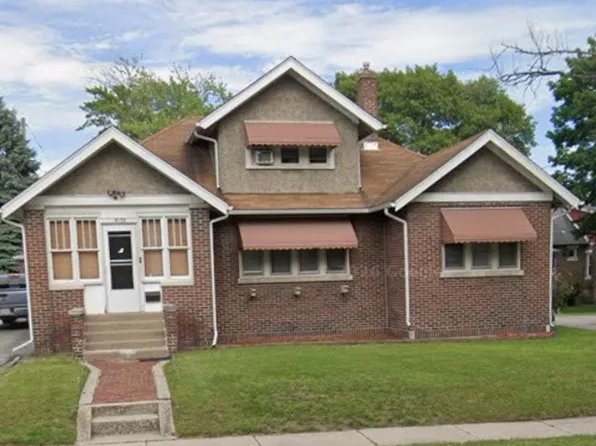 18139 Oakwood Ave, Lansing, IL 60438