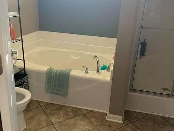 Master Tub