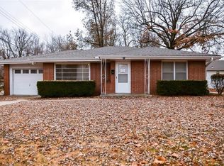 712 E 9th St, Ottawa, KS 66067