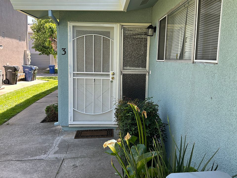 1st image of 9024 Montoya St APT 3