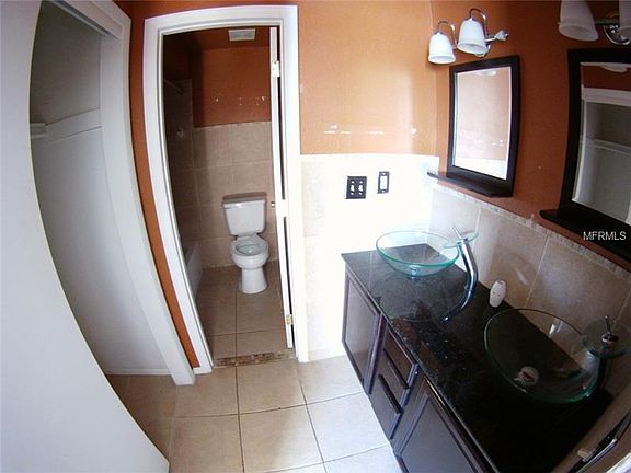 5th image of 7210 N Manhattan Ave APT 2021