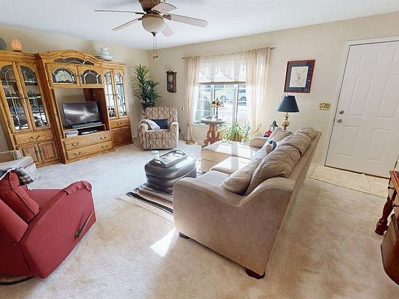 5th image of 1509 Killarney Dr