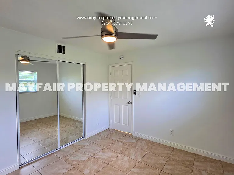 5621 SW 36th Ct #105 — Photo 7