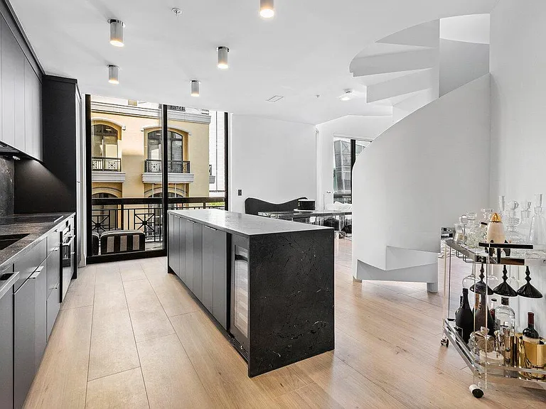 801 S Olive Ave #427 — Photo 6