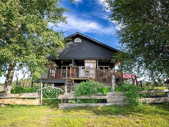 2nd image of 564 Adams Rd