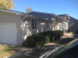 5471 E Richland Rd, Columbia, MO 65201