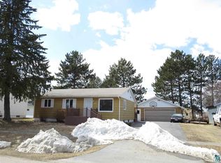 55 Birch Blvd, Babbitt, MN 55706