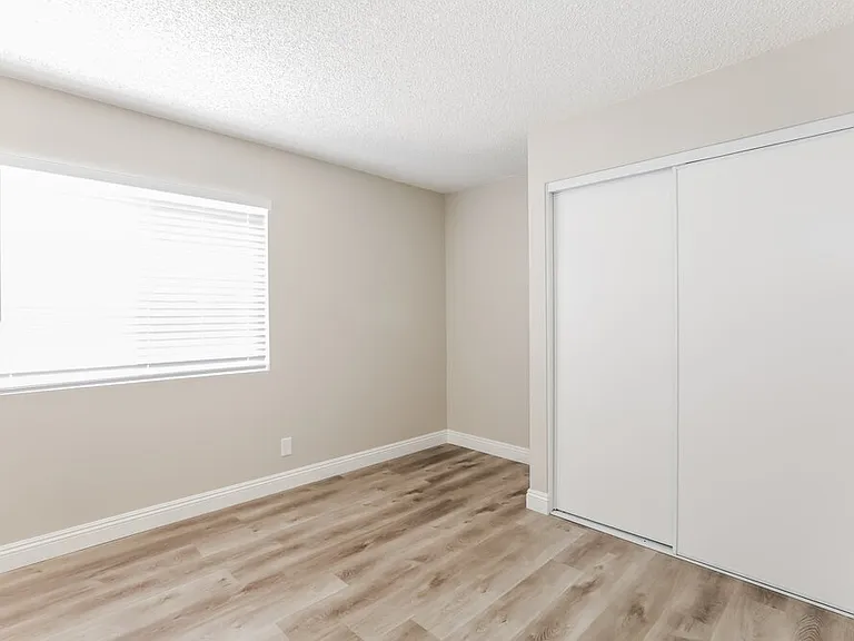 3145 Laurel Ave — Photo 12