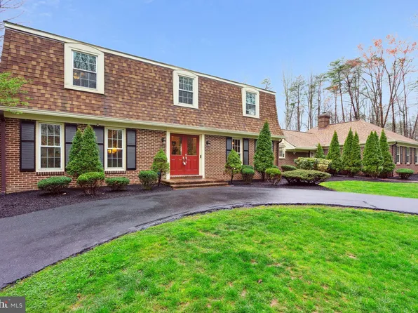 6608 Ladyslipper Ln, Clifton, VA 20124