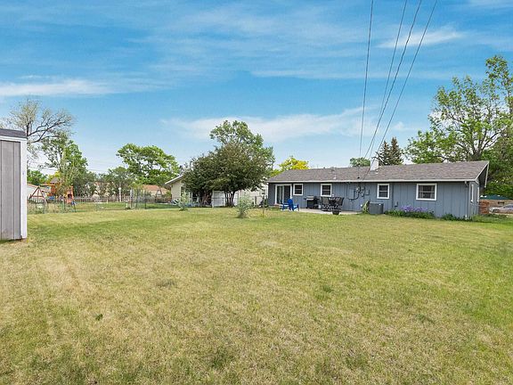 5th image of 2727 OAK AVE