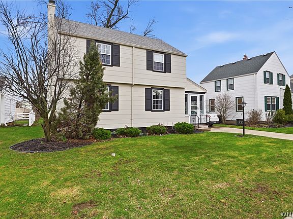 2nd image of 363 Wardman Rd