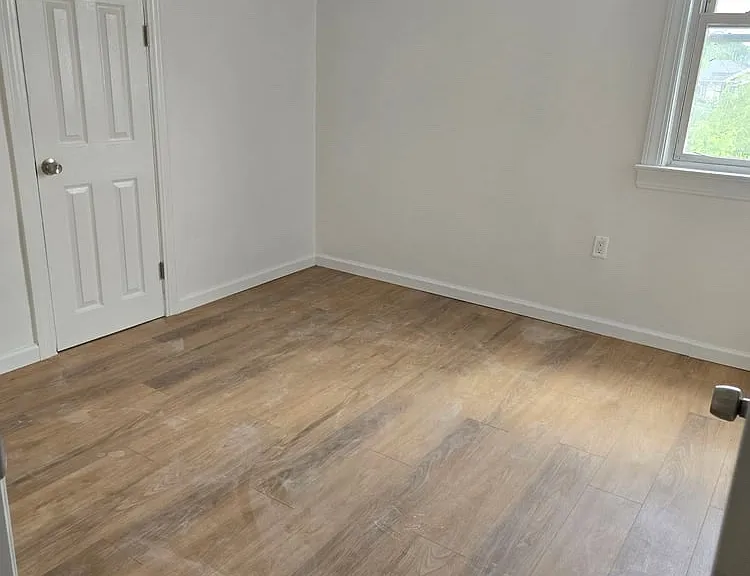 39 Austin Ave #3 — Photo 2