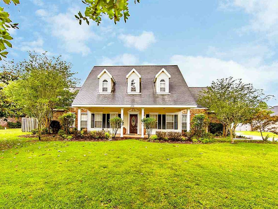 1st image of 104 Bellingrath Dr