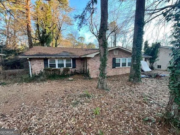 3833 Leander Ct, Tucker, GA 30084