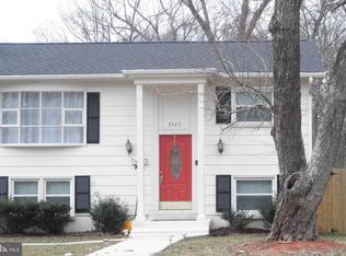 3565 Forestdale Ave, Woodbridge, VA 22193