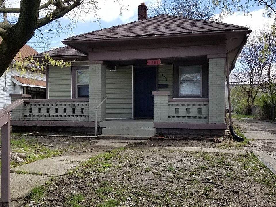 1st image of 1351 N Kealing Ave