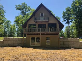 1278 Old School Rd, Indian River, MI 49749