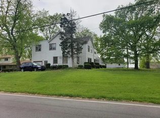 5886 Harrison St, Merrillville, IN 46410