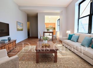 28-02 Crescent St #DGE, Astoria, NY 11102