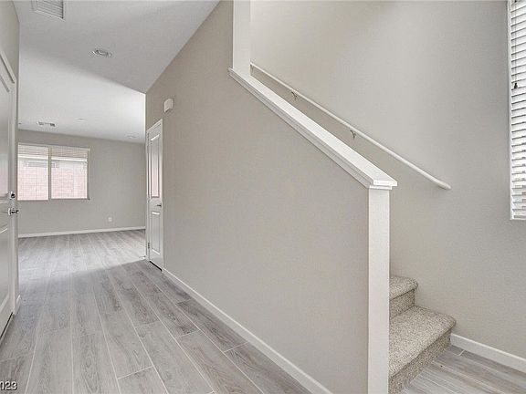 3rd image of 9655 Sunstone Sparkle Ave