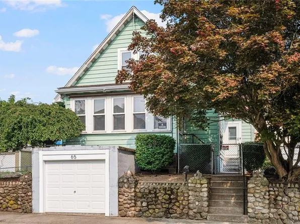 65 Progresso Ave, Woonsocket, RI 02895