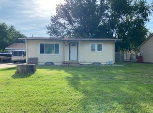 426 N Walnut St, Goddard, KS 67052