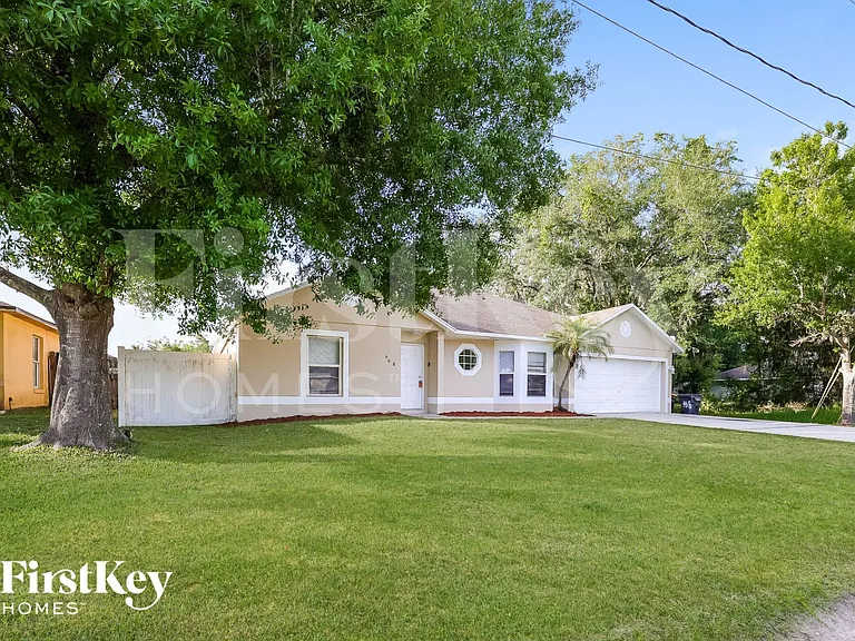 468 Dove Dr — Photo 2