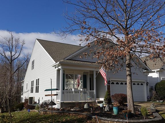 2nd image of 7 Herndon Ct