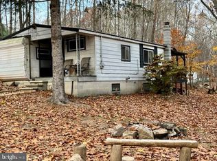 15 Shaw Ln, Blain, PA 17006