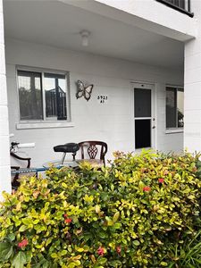 5923 Palm Ln #A1, Bradenton, FL, 34207