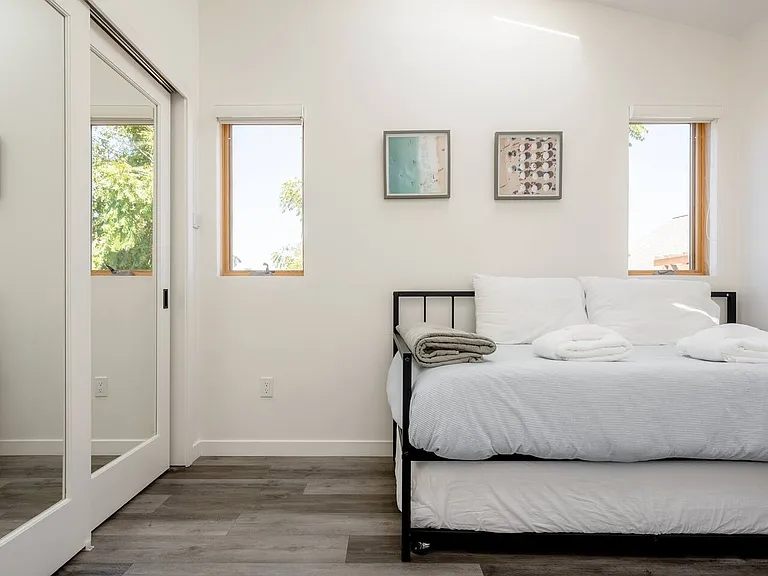 1141 E Cliff Dr #A — Photo 13