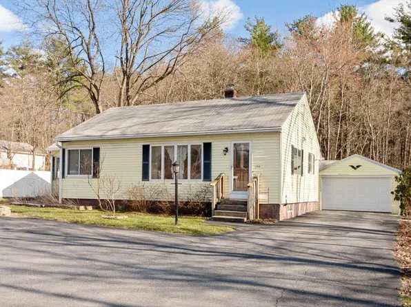 254 Massachusetts Ave, Lunenburg, MA 01462