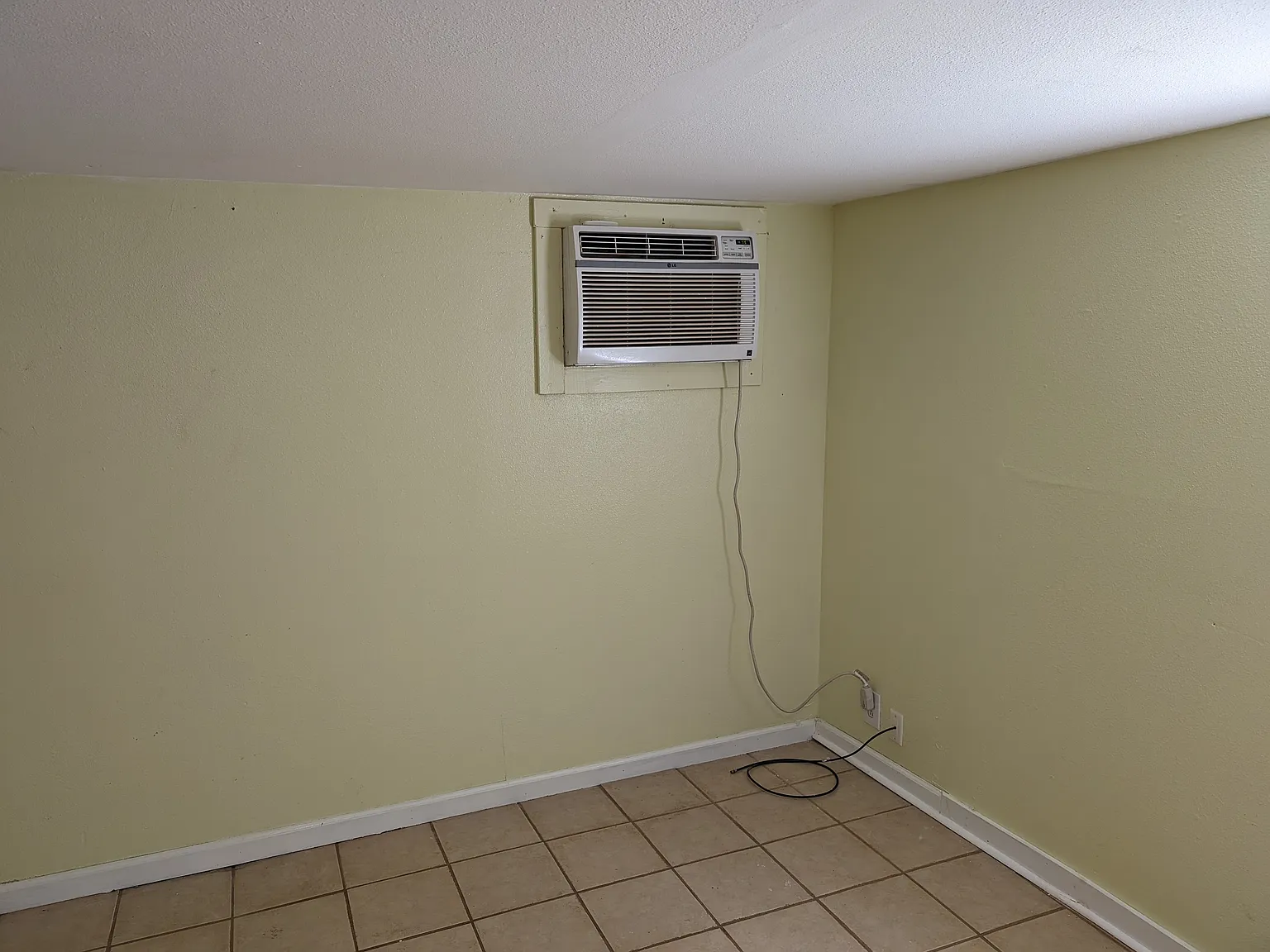 1 bed, 600 sqft, $1,200 — Photo 2