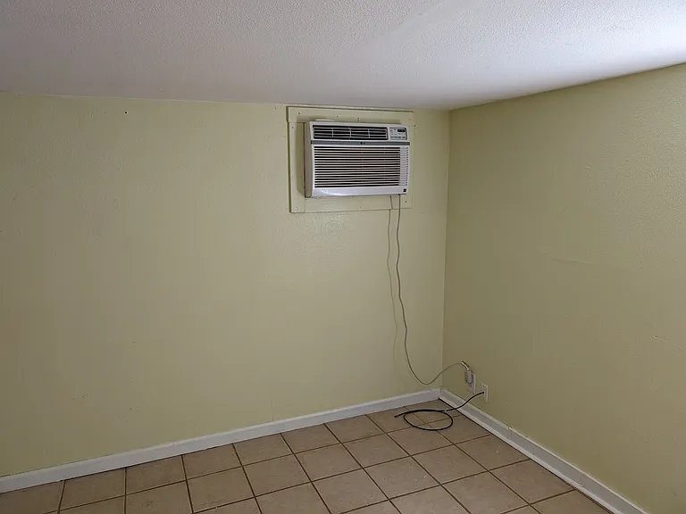 3711 Tom Green St #A — Photo 2