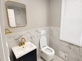 647 Grove St FLOOR 2, Irvington, NJ 07111